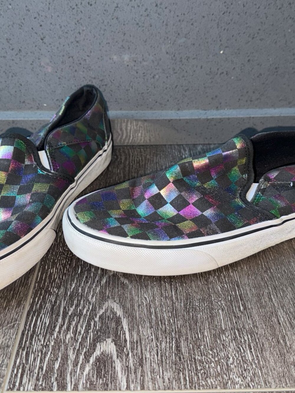 Vans Slip-On Iridescent Metallic Rainbow Checkerboard Shoes Womens Size 8.5